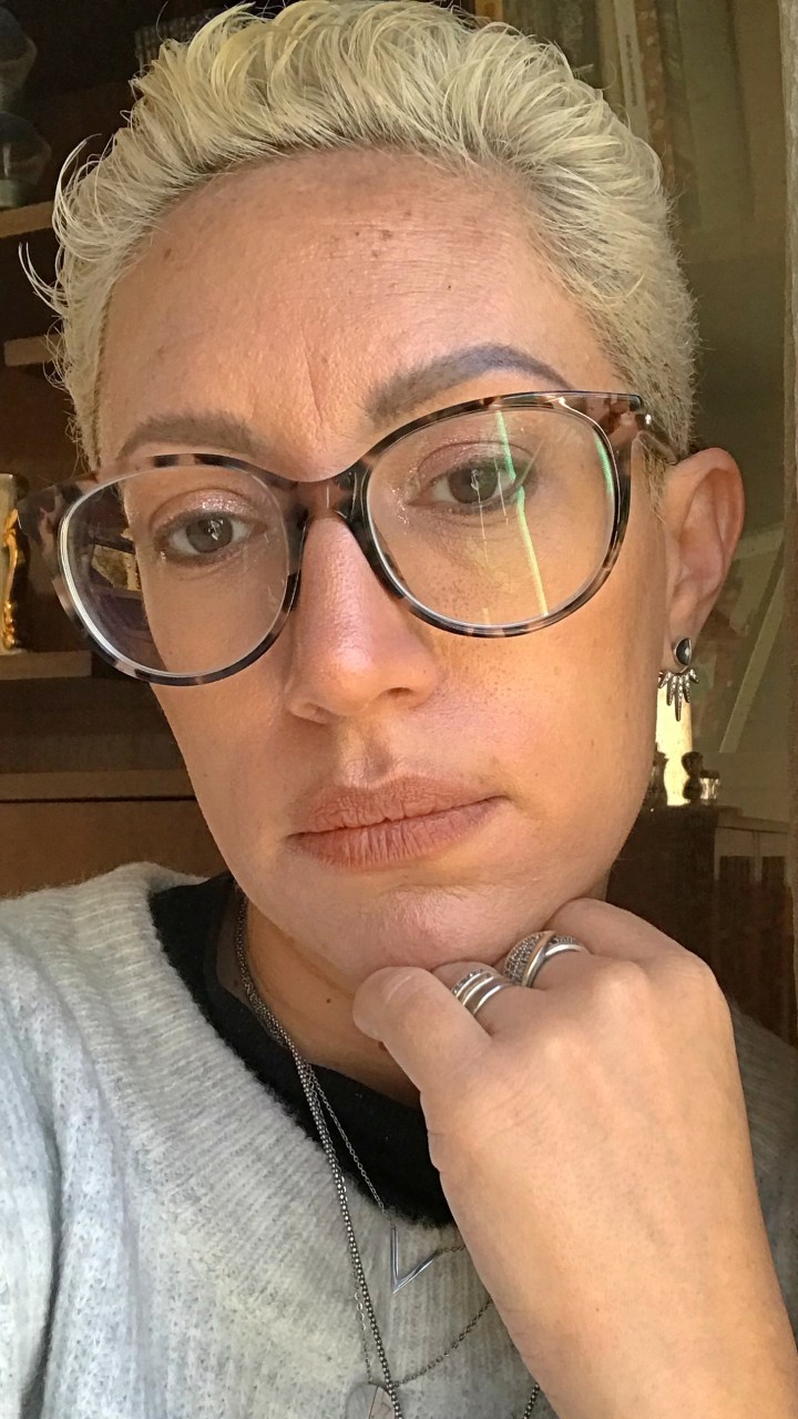 Nuevas cositas de AVON… swatches y&nbsp;review.